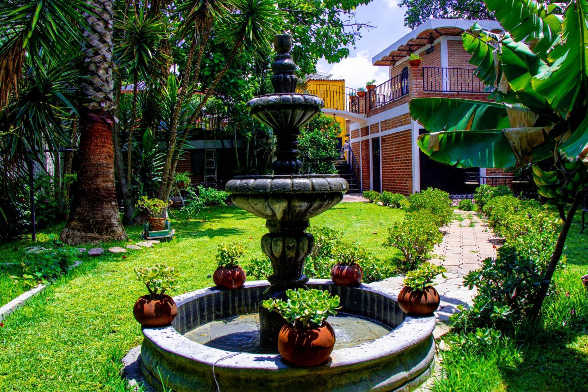 Posada Las Margaritas กัวดาลาฮารา ภายนอก รูปภาพ