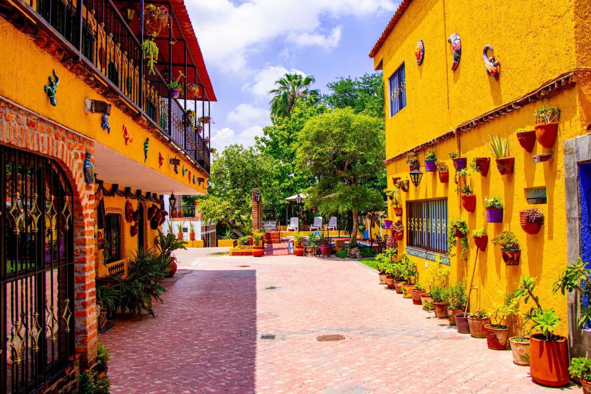 Posada Las Margaritas กัวดาลาฮารา ภายนอก รูปภาพ